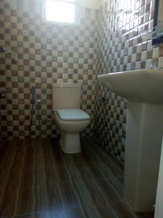 Nethmi Rooms Negombo Extérieur photo