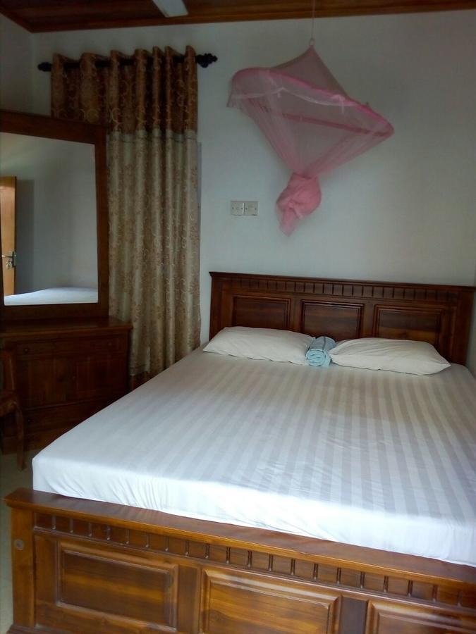 Nethmi Rooms Negombo Extérieur photo
